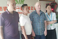 MSTR-Client-Visiting02